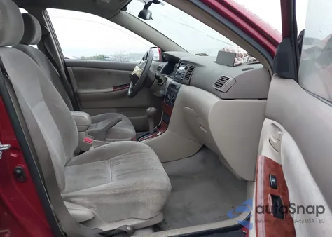 2004 Toyota Corolla Le z USA, uszkodzony, nr VIN 2T1BR32E34C278850